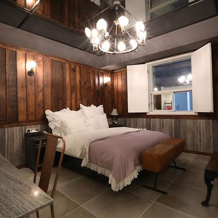 February Stay Gangseo Пусан Экстерьер фото