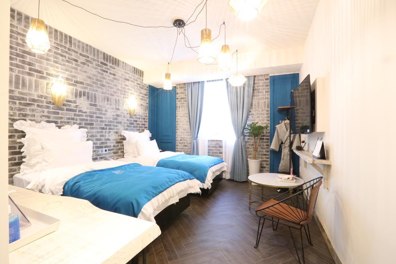 February Stay Gangseo Пусан Экстерьер фото