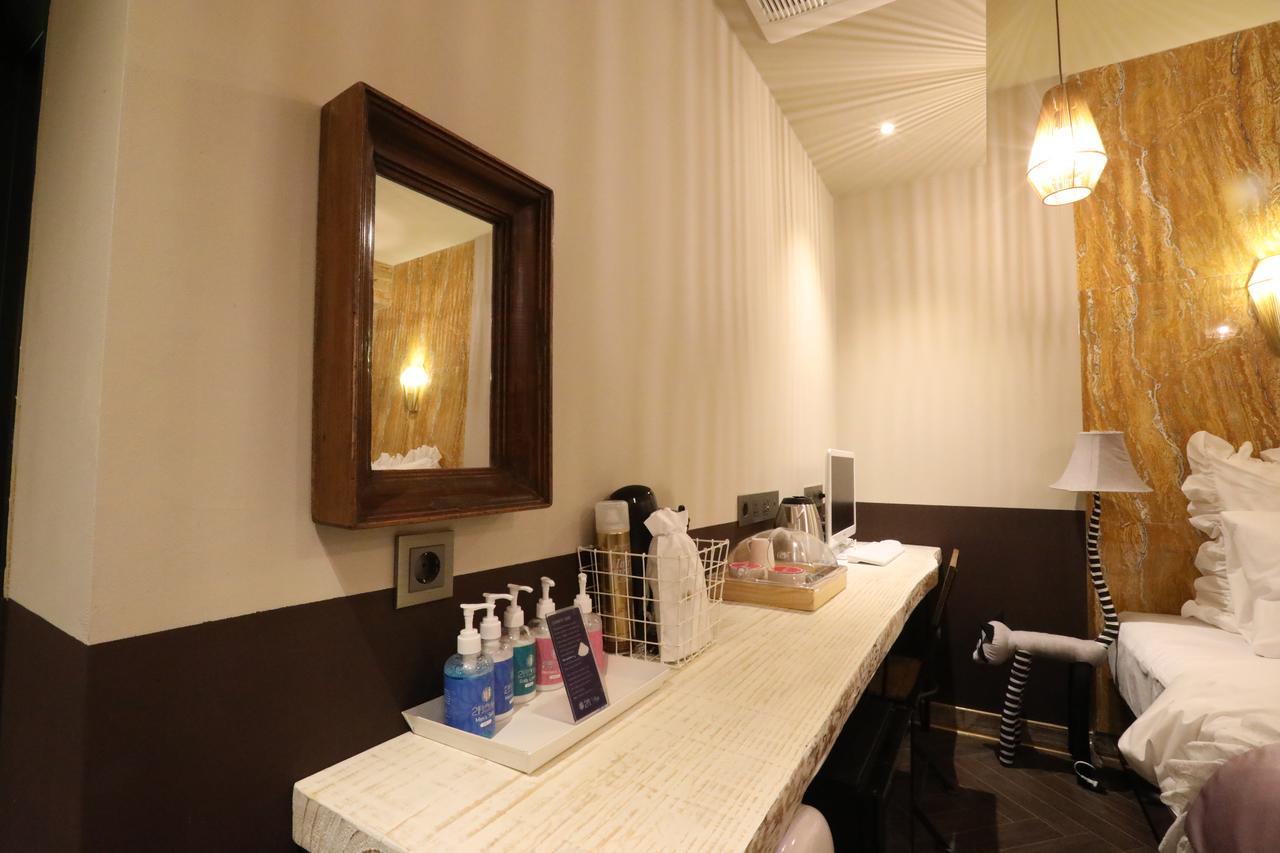 February Stay Gangseo Пусан Экстерьер фото